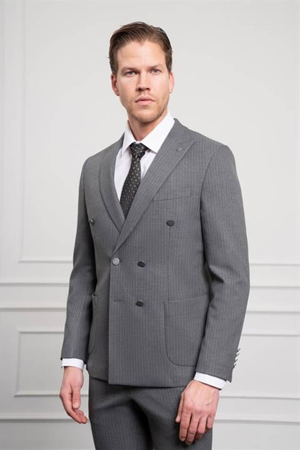 Morven Erkek Füme Trend Kruvaze Slim Fit Dar Kesim Sivri Yaka Takım Elbise