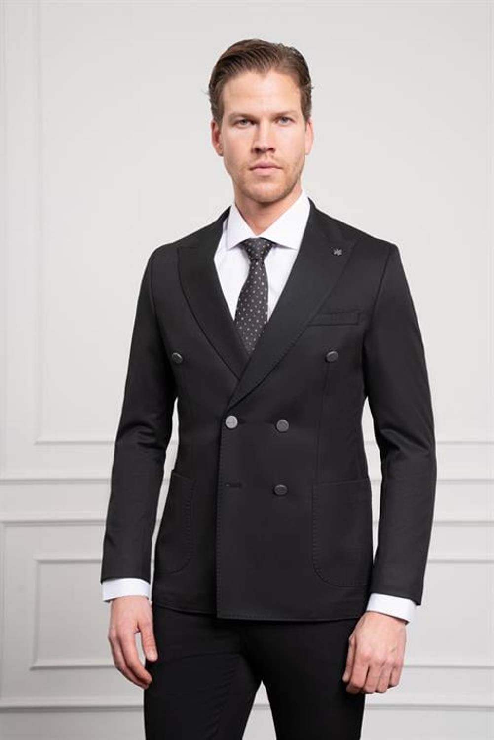 Morven Erkek Siyah Kruvaze Slim Fit Sivri Yaka Takım Elbise