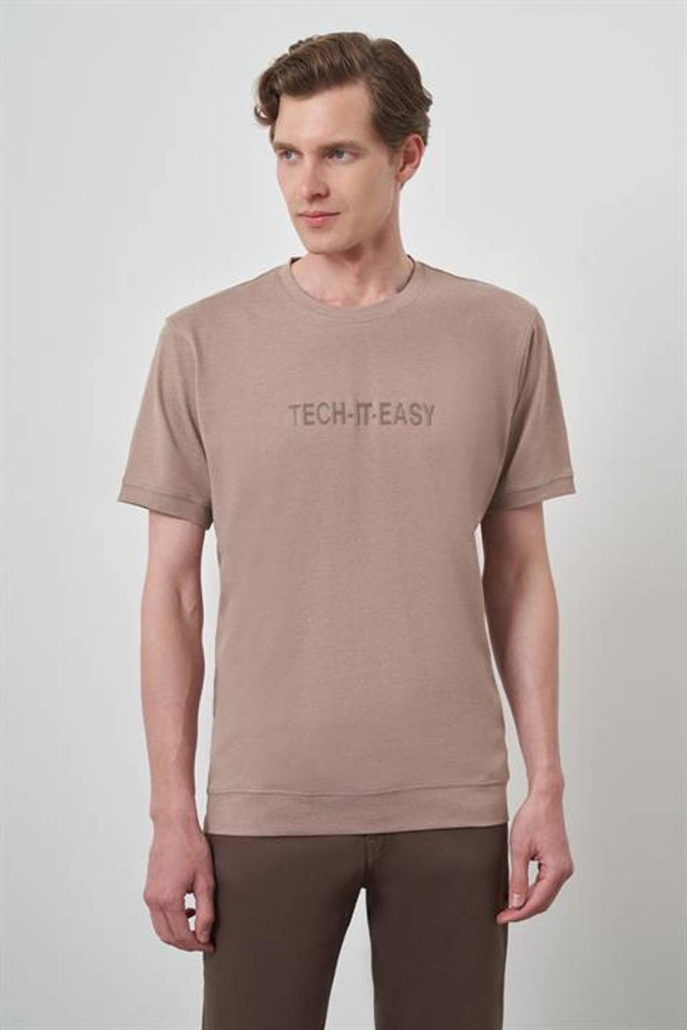 Morven Erkek Bej Trend Bisiklet Yaka Baskılı Tshirt