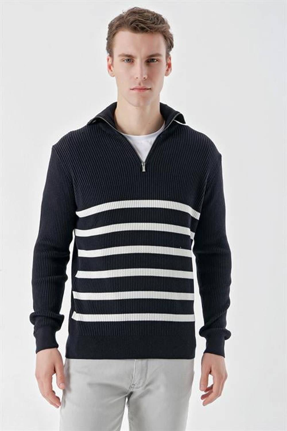 Morven Men's Navy Blue Trend Striped Zipper Stand Collar Dynamic Fit Comfortable Cut Knitwear