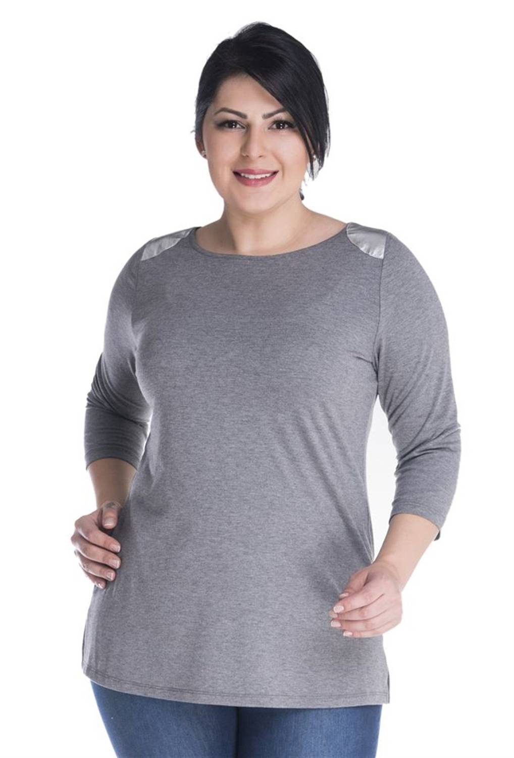 3/4 Sleeve Shoulder Garnish T-Shirt