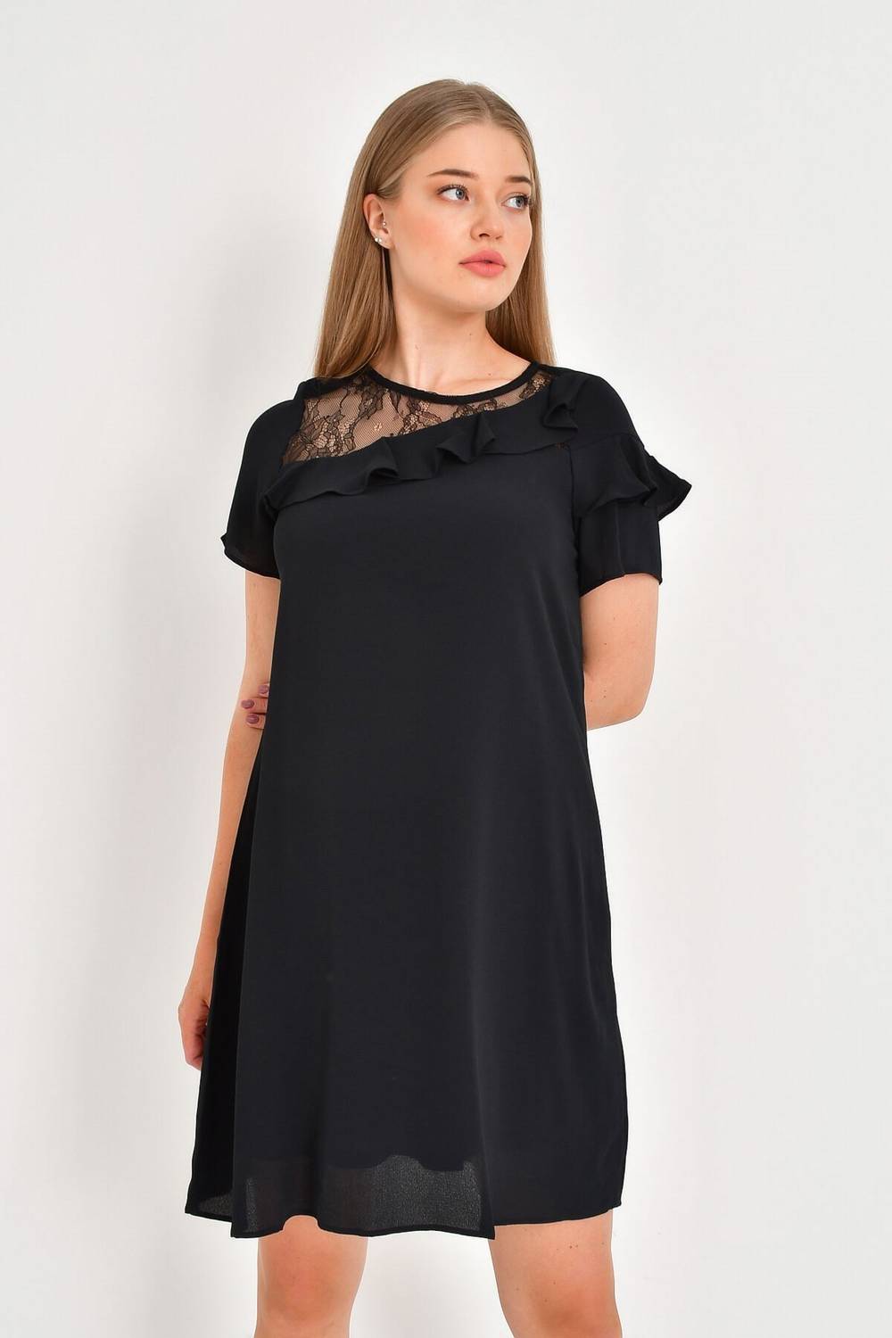 Lace And Ruffle Detailed Dress