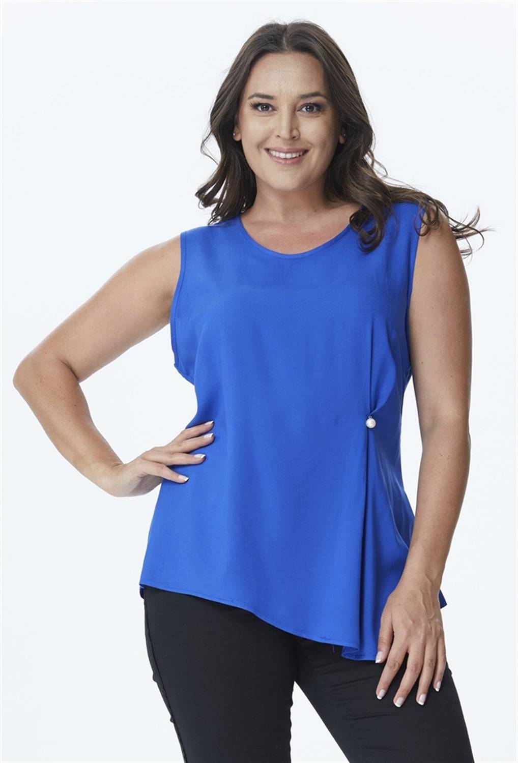 Pearl Detailed Sleeveless Blouse