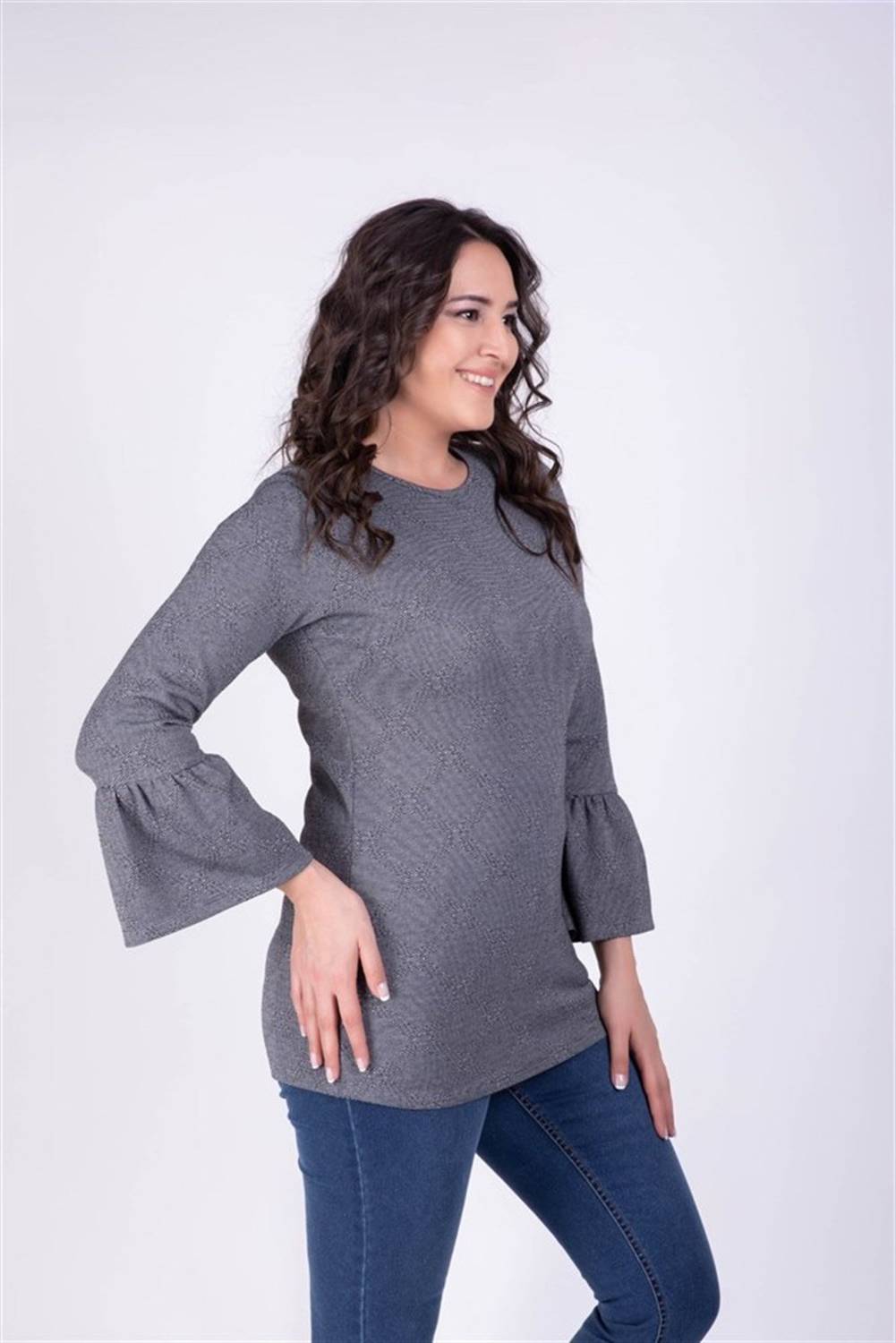 Blouse with Flounce Sleeves