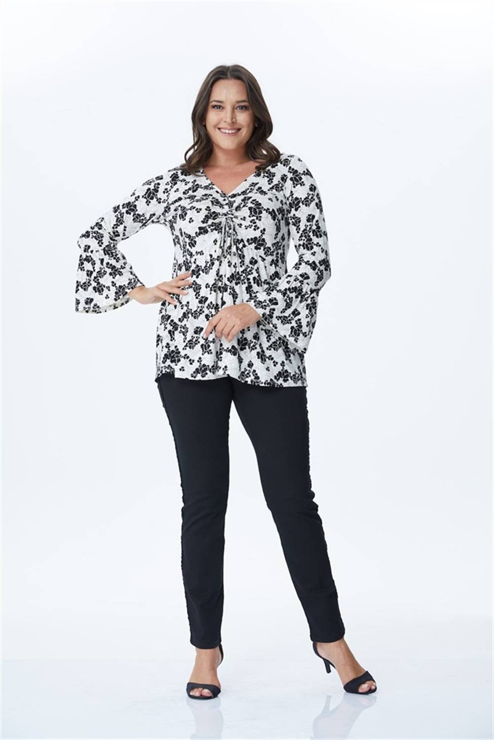 Front Ruffle Detailed Knitted Blouse