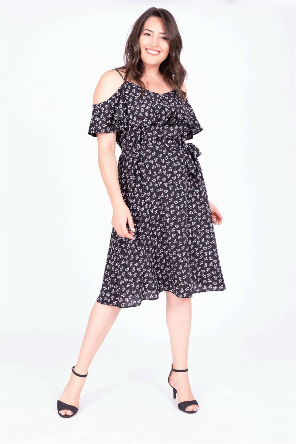 Сукня з воланом і поясом для повних розмірів, чорна, 100% віскоза, 115 см завдовжки, модель 44-52