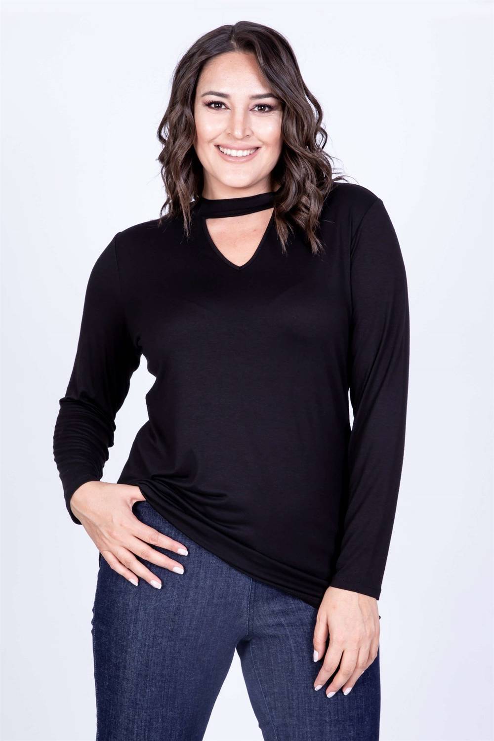 بلوزة مزينة بإطار