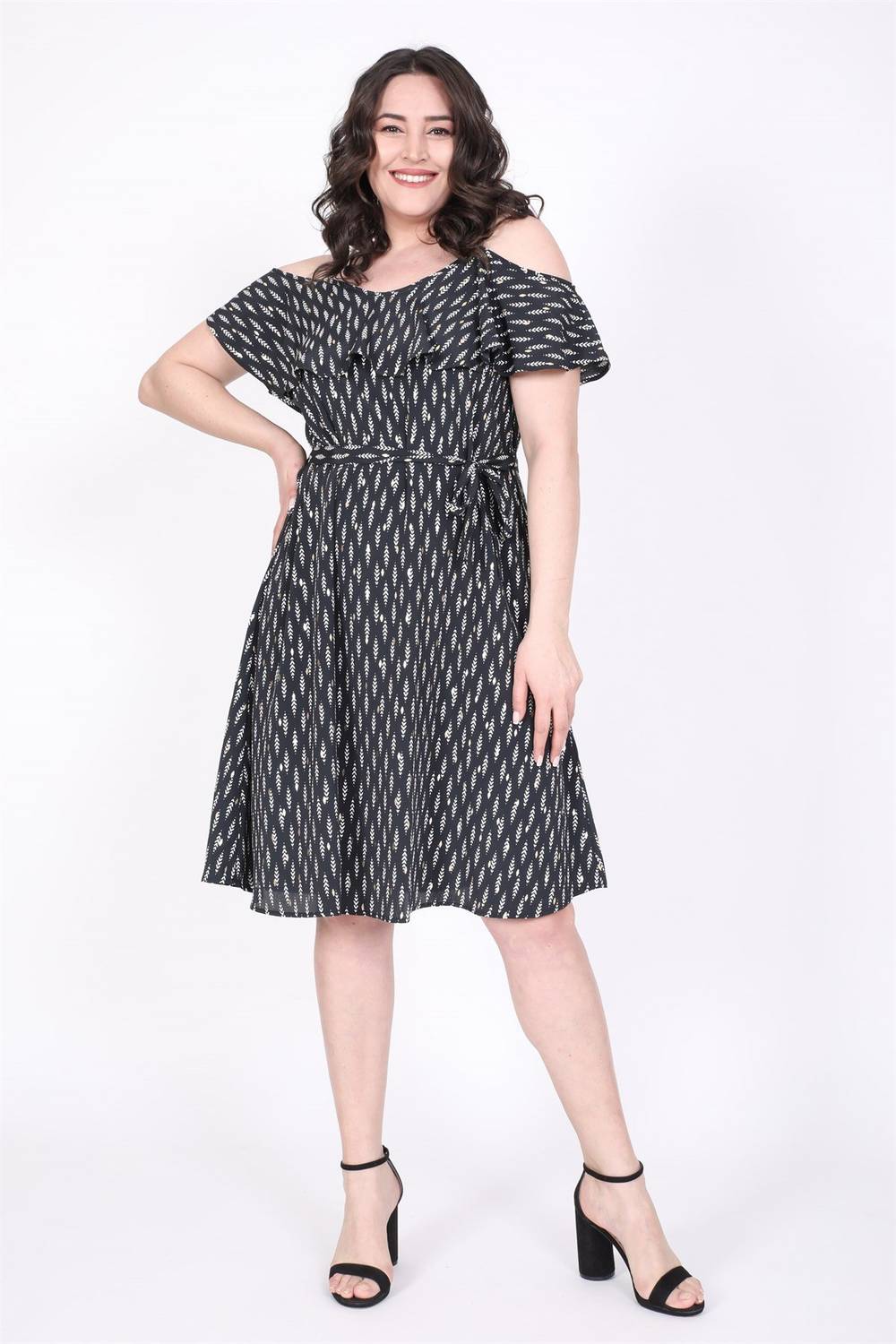 فستان بحزام دولاب الموازنة