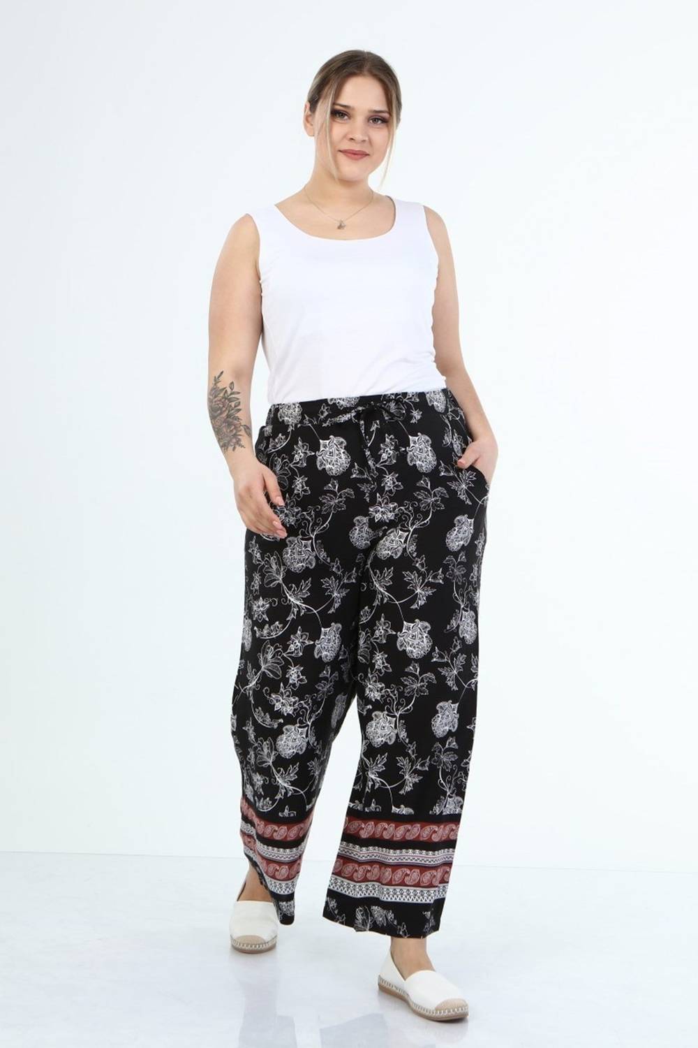 Wide Leg Trousers