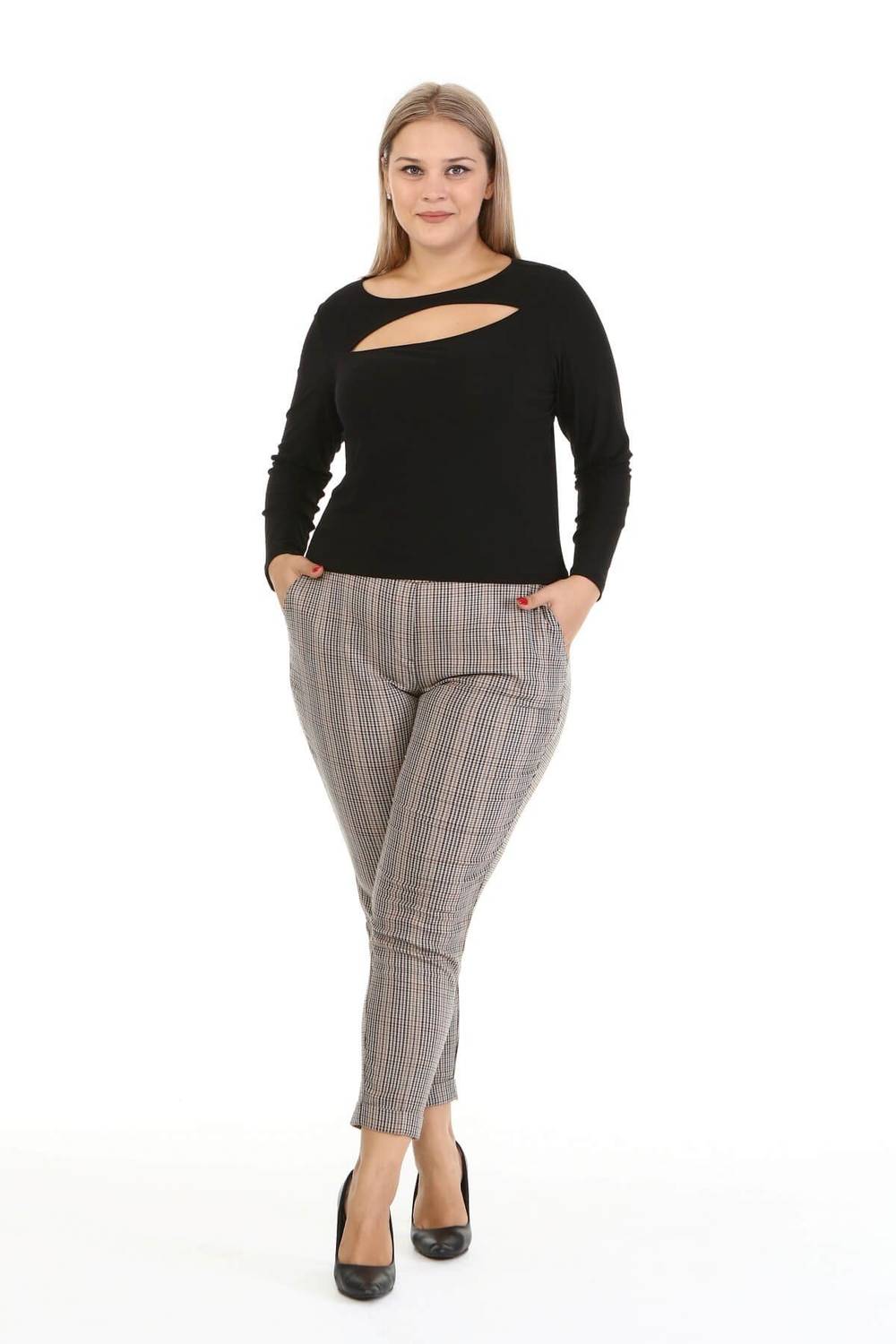 بنطلون بخصر مطاطي منقوش