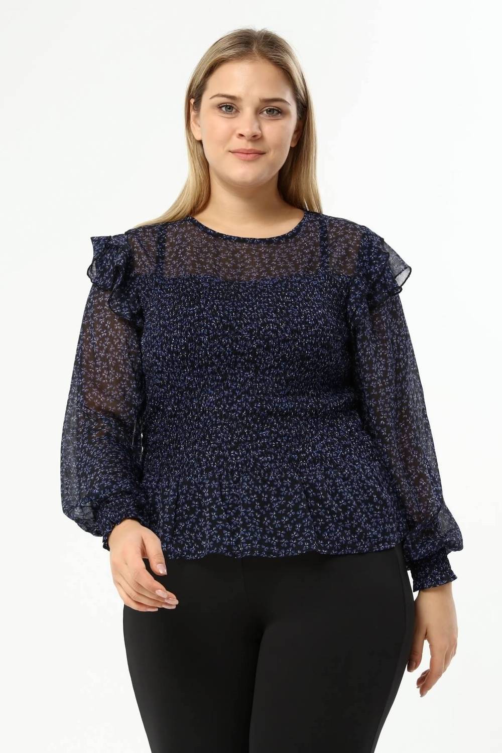 Блузка с подкладкой из шифона, детали гриппе, большие размеры, черная, с длинным рукавом, изготовлена из 100% полиэстера