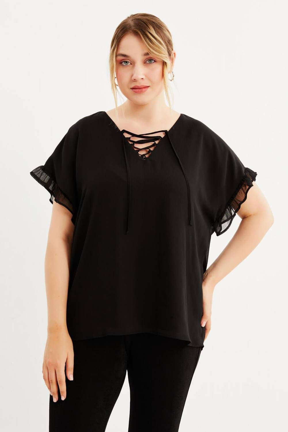 Lace Front Frill Detailed Chiffon Blouse