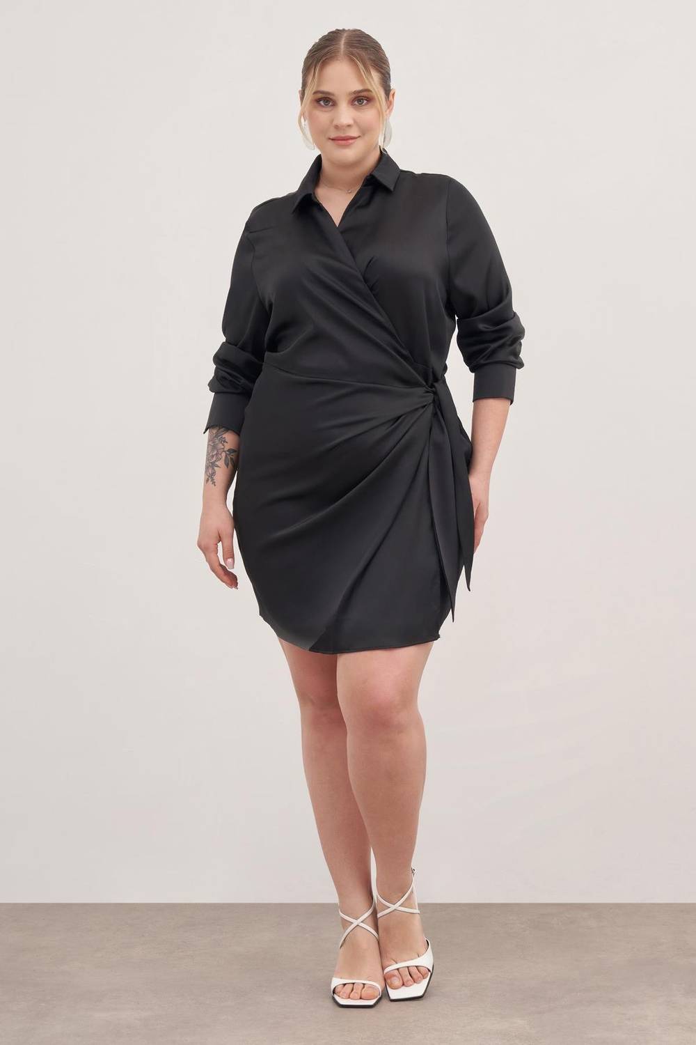 Сатенова плаття з обгорткою для великих розмірів, довгий рукав, сорочковий комір, 100% поліестер, елегантний чорний колір