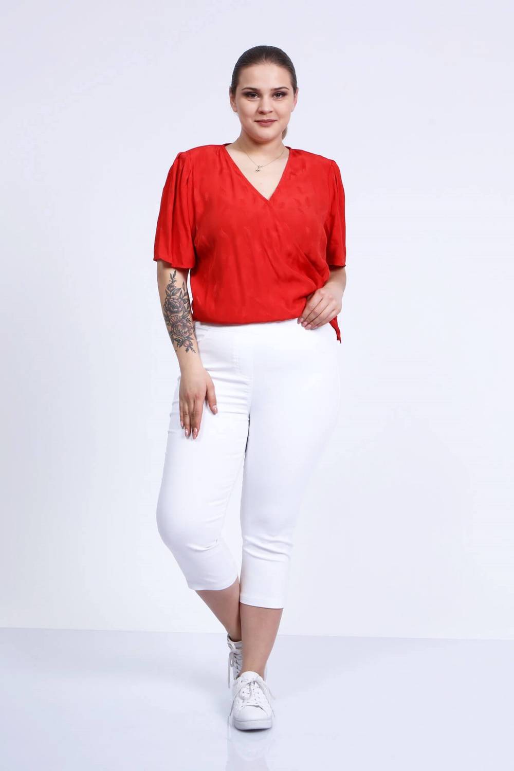 بنطال كابري بخصر مطاطي