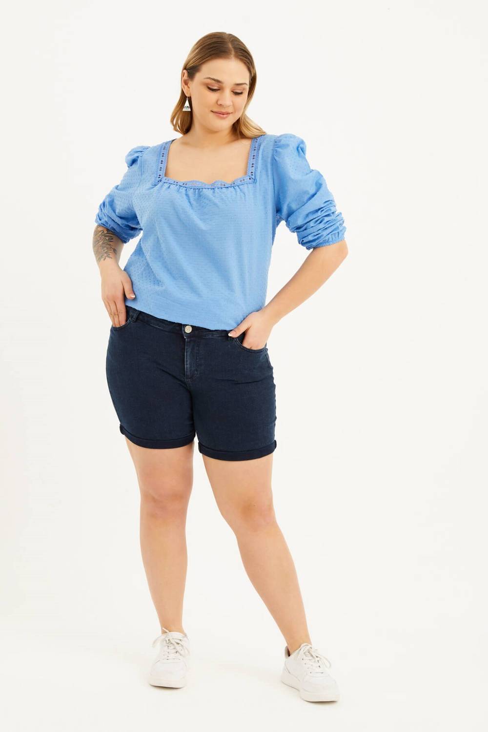 شورت جينز بطبقات