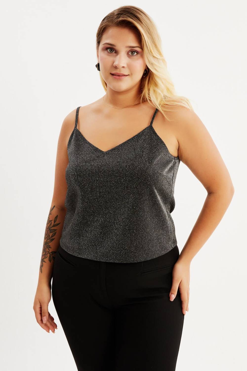 Симлі топ на тонких бретелях у великому розмірі, V-образний виріз, коротка довжина, м'яка структура, 72% поліестер, 28% МТФ