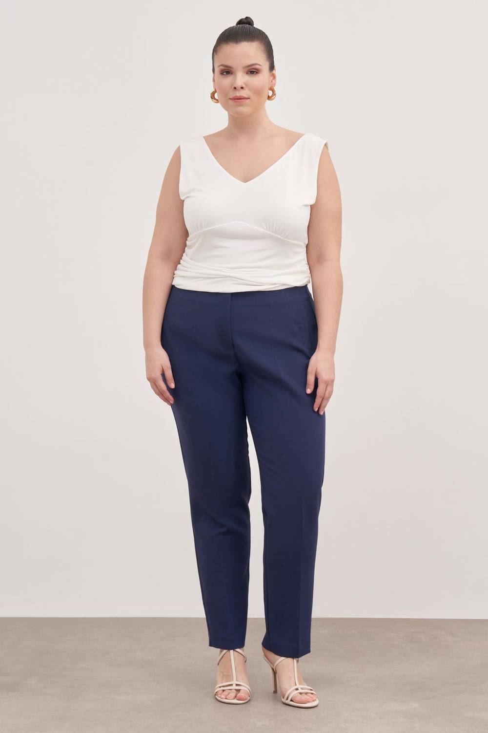 Брюки с высокою талией и швами, большой размер, с синим цветом, удобные и стильные, идеально подходят для любого образа