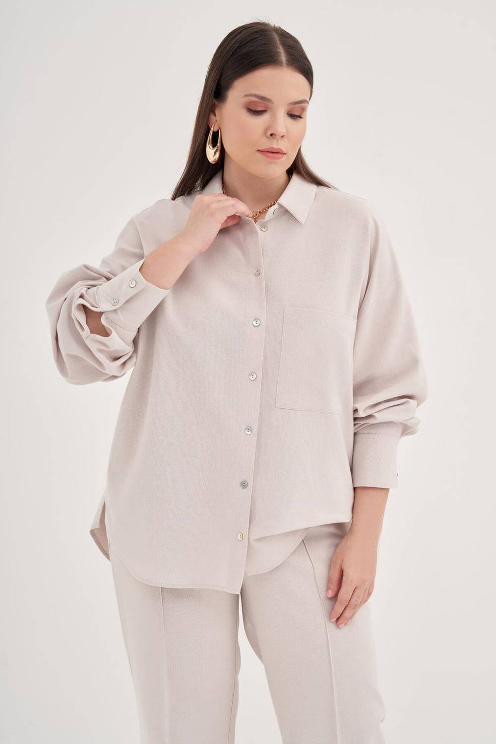 Сорочка з кишенями з льону, великий розмір, комфортна, довгий рукав, 40% бавовна, 30% віскоза, 30% льон, колір - кам'яний