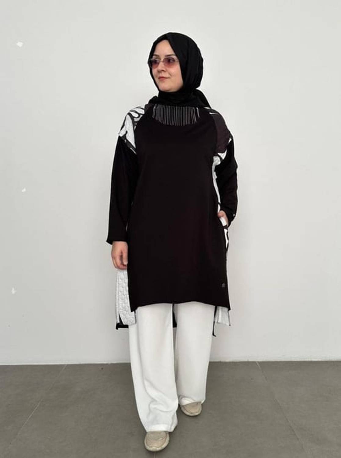 BONCUKLU SWEATSHİRT