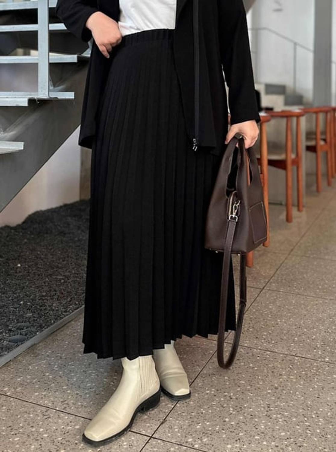 PİLİSELİ ETEK SİYAH