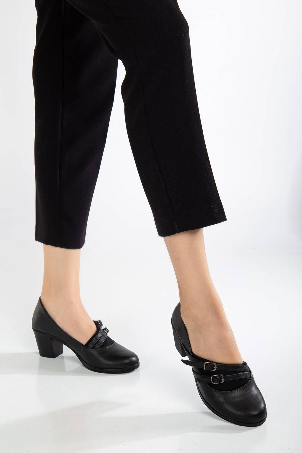 Lodi Kadın Siyah Cilt Topuklu Ayakkabı