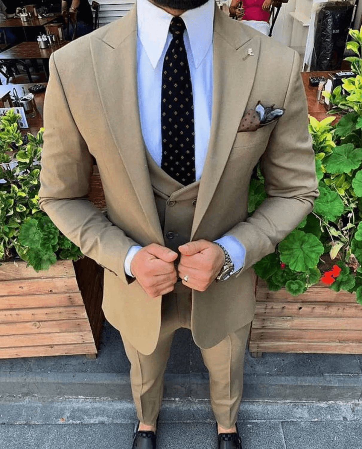 بدلة رجالية بمقاس نحيف - جملي
