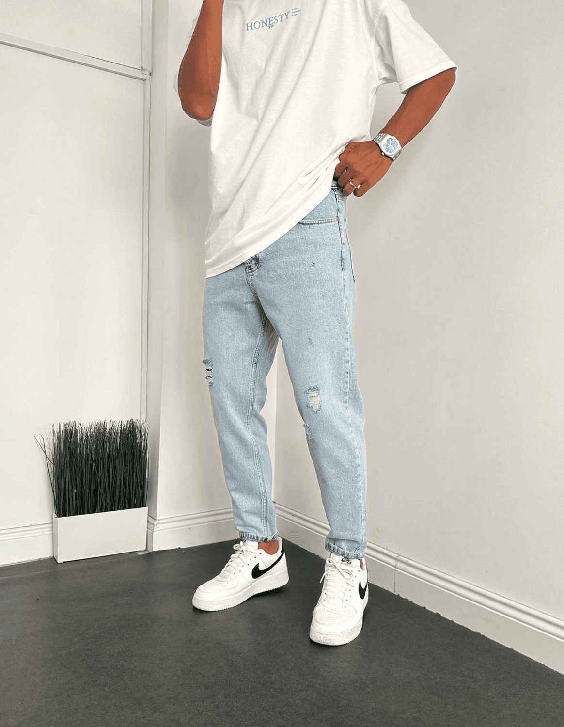 Men's Boyfriend Lycra-Free Snow Washed Ripped Jeans - Light Blue