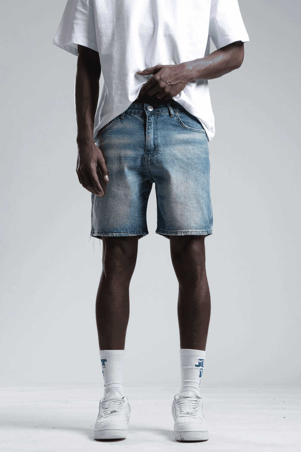 Erkek Rahat Kesim Önü Taşlamalı Kot Şort - Mavi