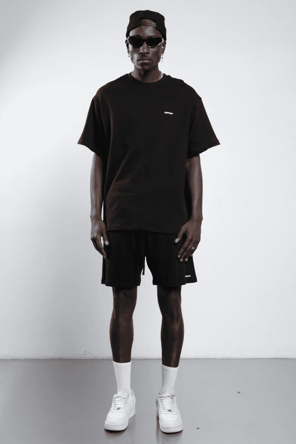 Men's Oversized Crew Neck Graphic T-Shirt - Black