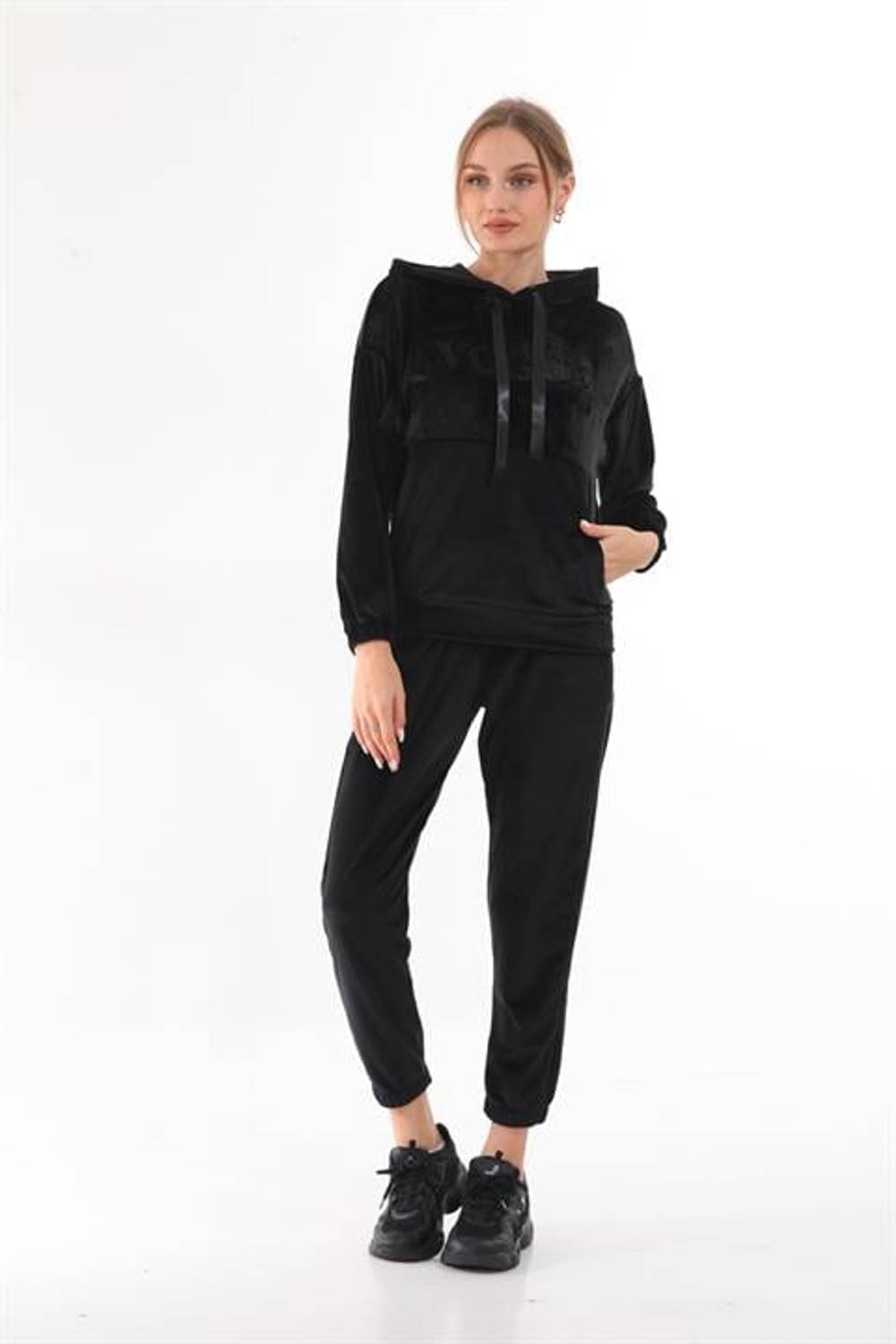 Kadın Siyah Renk VOGUE Peluş Kadife İkili Takım