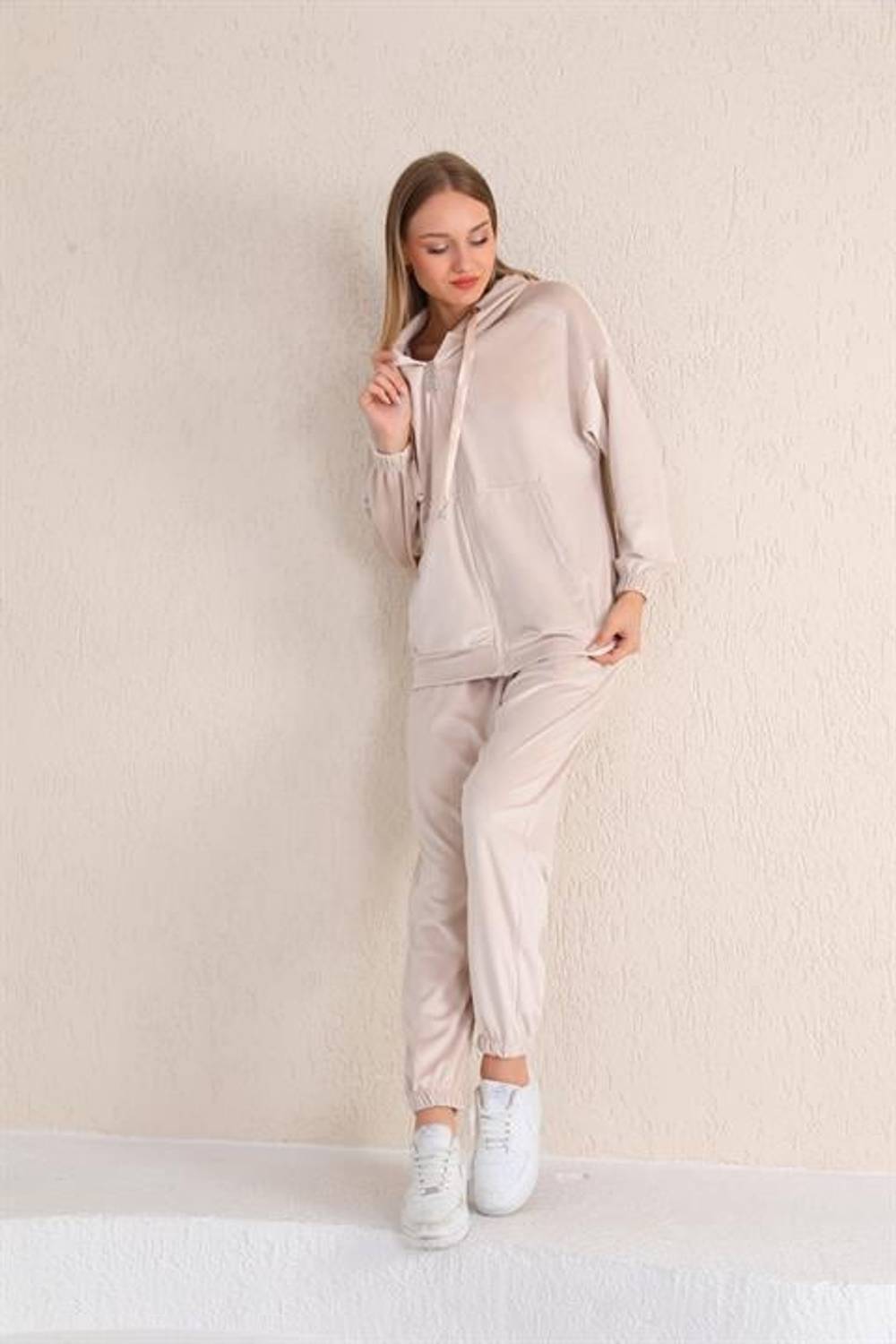 Women's BEIGE Plush Velvet Double Set