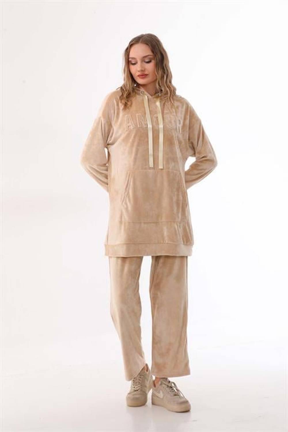 Kadın BEJ Peluş Kadife Günlük İkili Takım