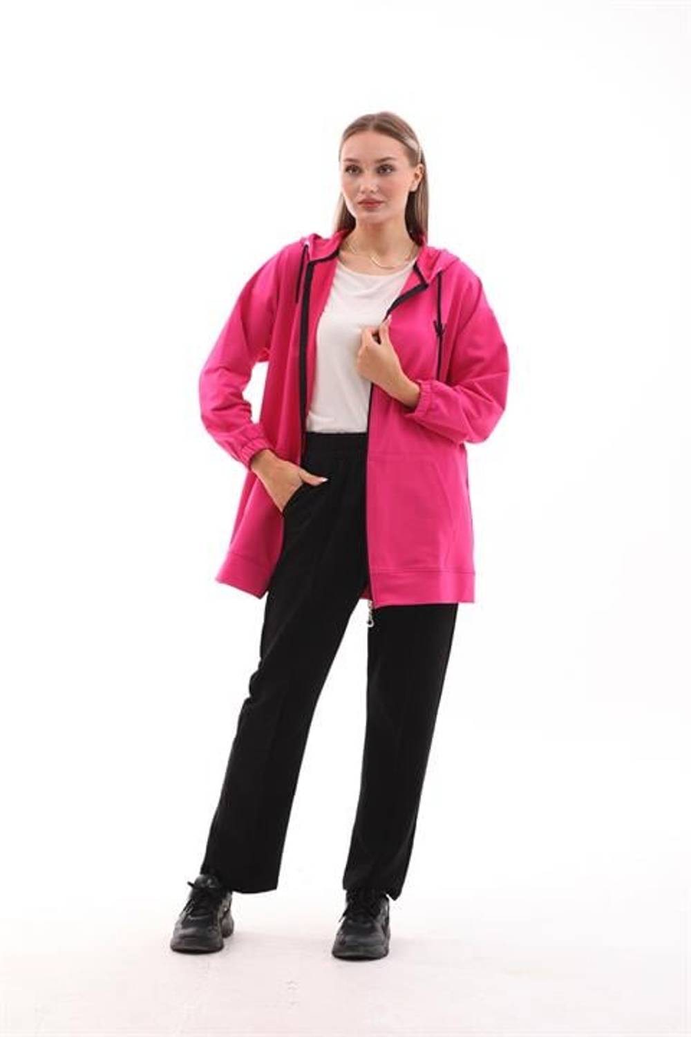 طقم رياضي مزدوج للنساء باللون الفوشيا لارتداء يومي