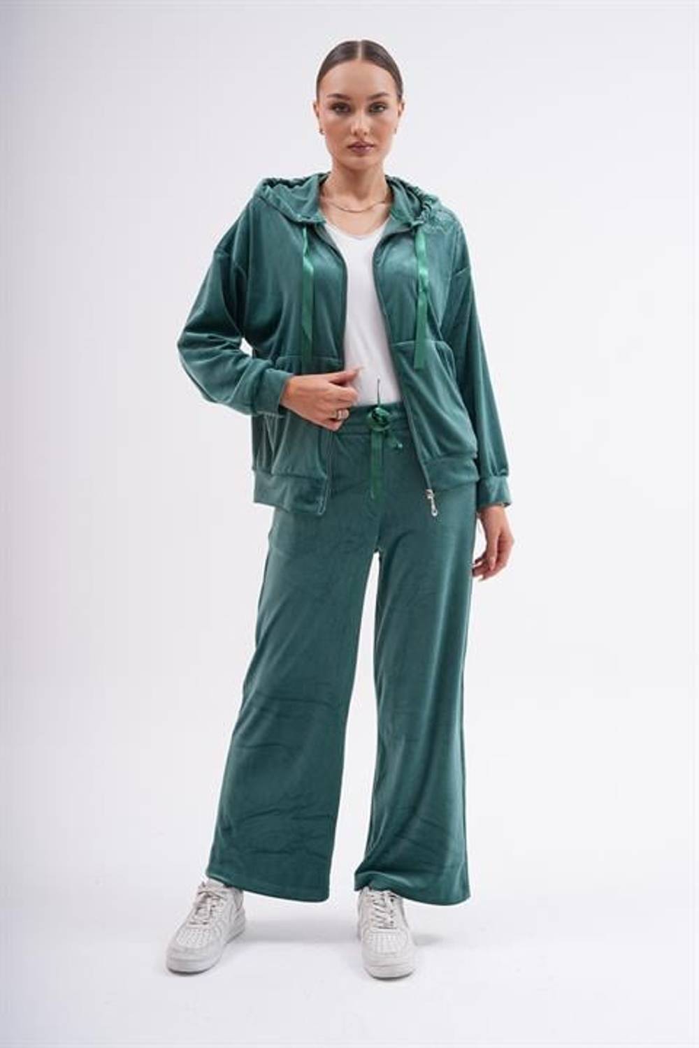 Kadın Soft Kadife Palazzo Paça Kelebek Baskılı Eşofman Takımı ZÜMRÜT