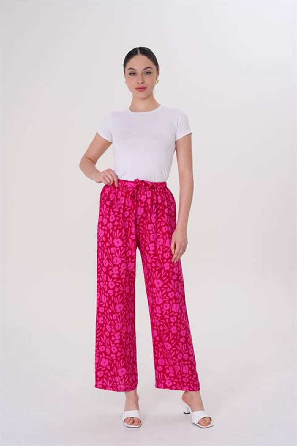 Kadın Yazlık Bol Paça Dijital Baskı Desenli Viskon Pantolon