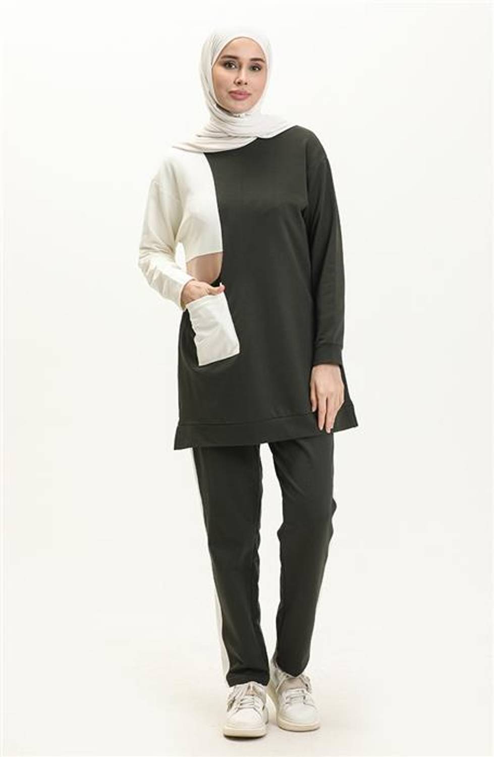 Комплект спортивного одягу з боковими кишенями та рябими деталями - 70086 - Хаки, доступний у розмірах 38-46