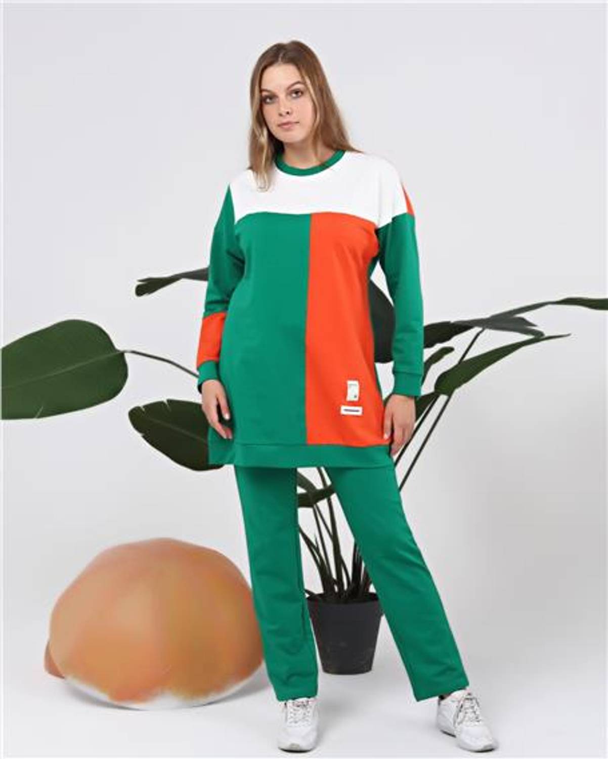 Alya Three Color Gradient Garnished Two-piece Tracksuit Sports Set - 70096 - Benetton Green