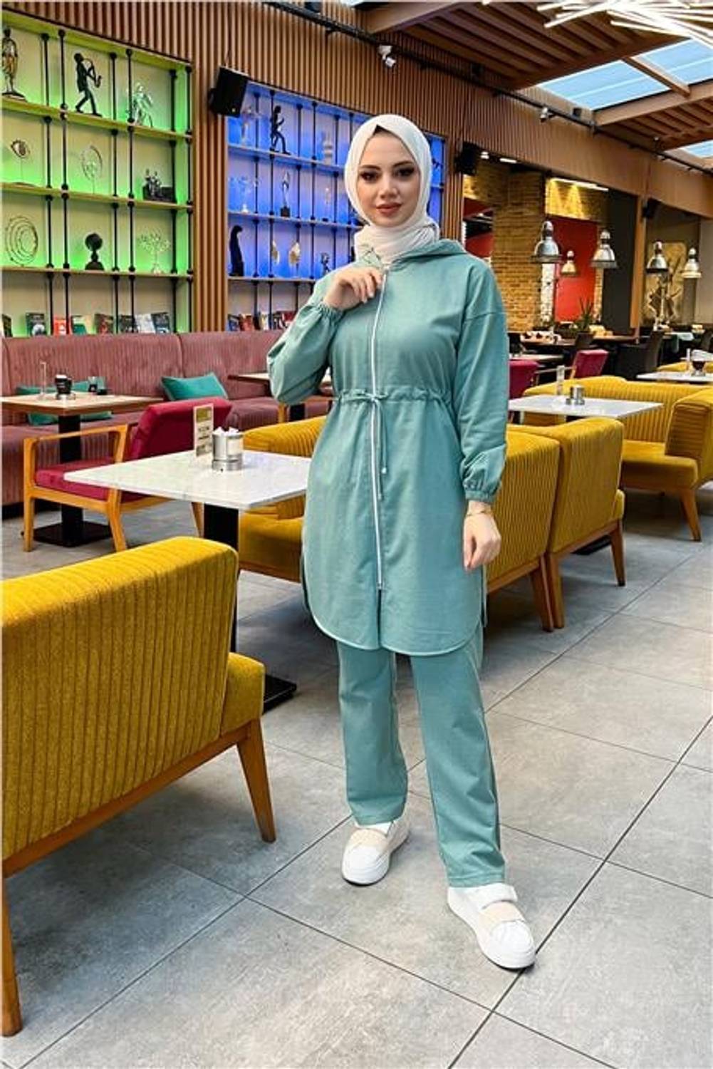 Hooded Zippered Waist Tied Plain Basic 2-piece Sports Set - 03070 - Green