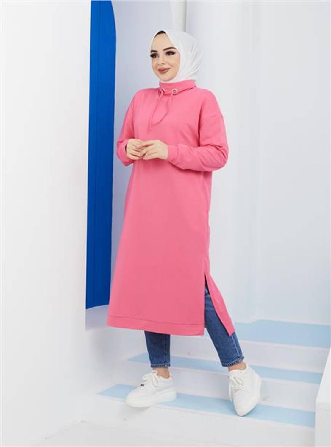 Women's Fuchsia Sweatshirt with Slit Details in Size 40-48