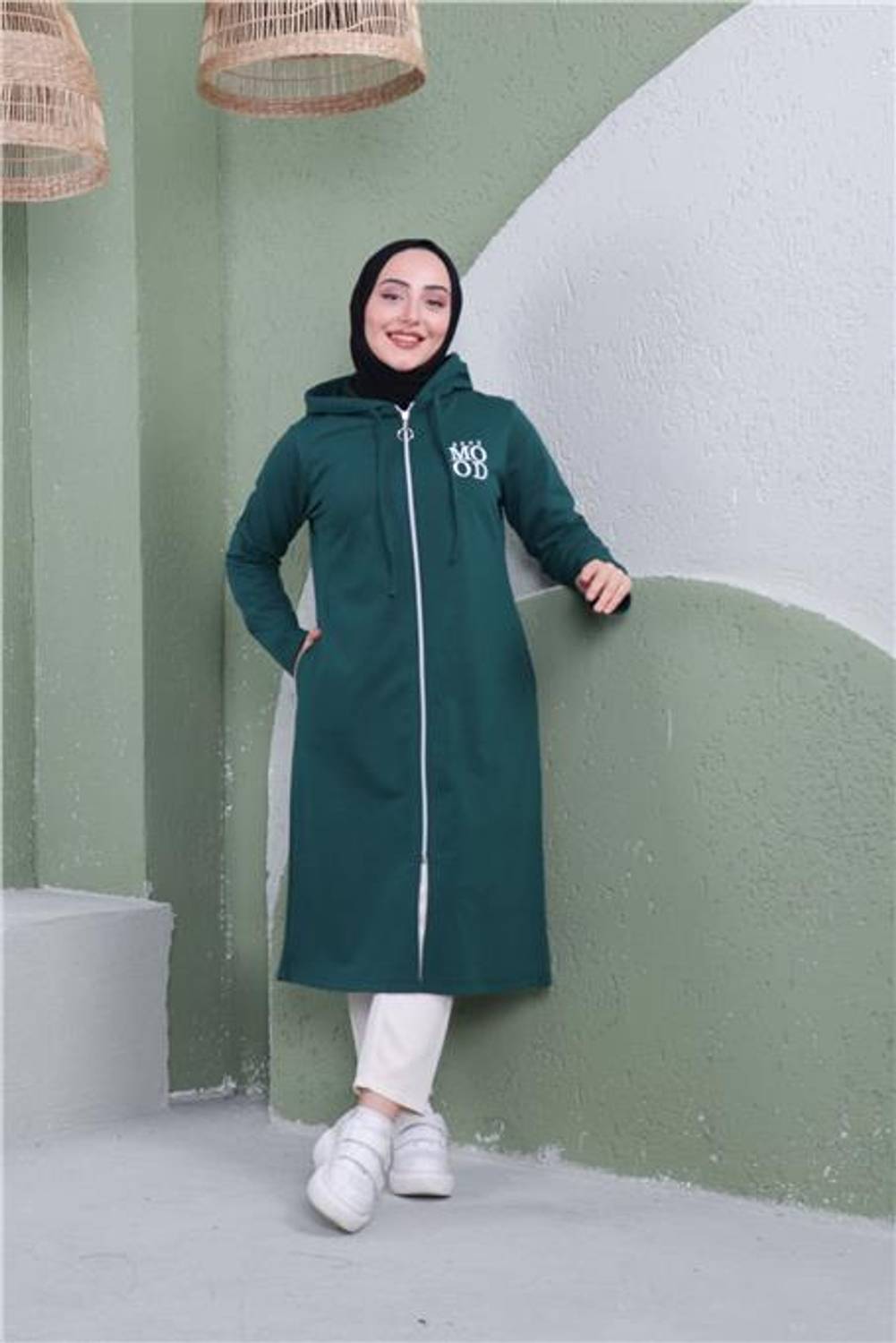 Светшоти з капюшоном та принтом, 03081, колір нефті, доступні розміри 40-48