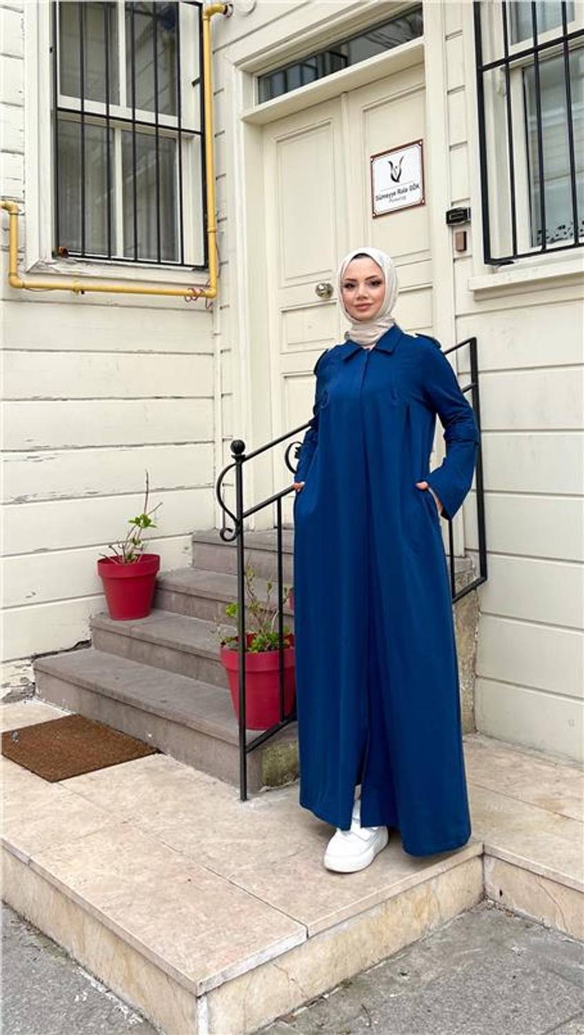 Длинная абая с воротником и поясом из хлопка, цвет индиго, доступные размеры 38-46