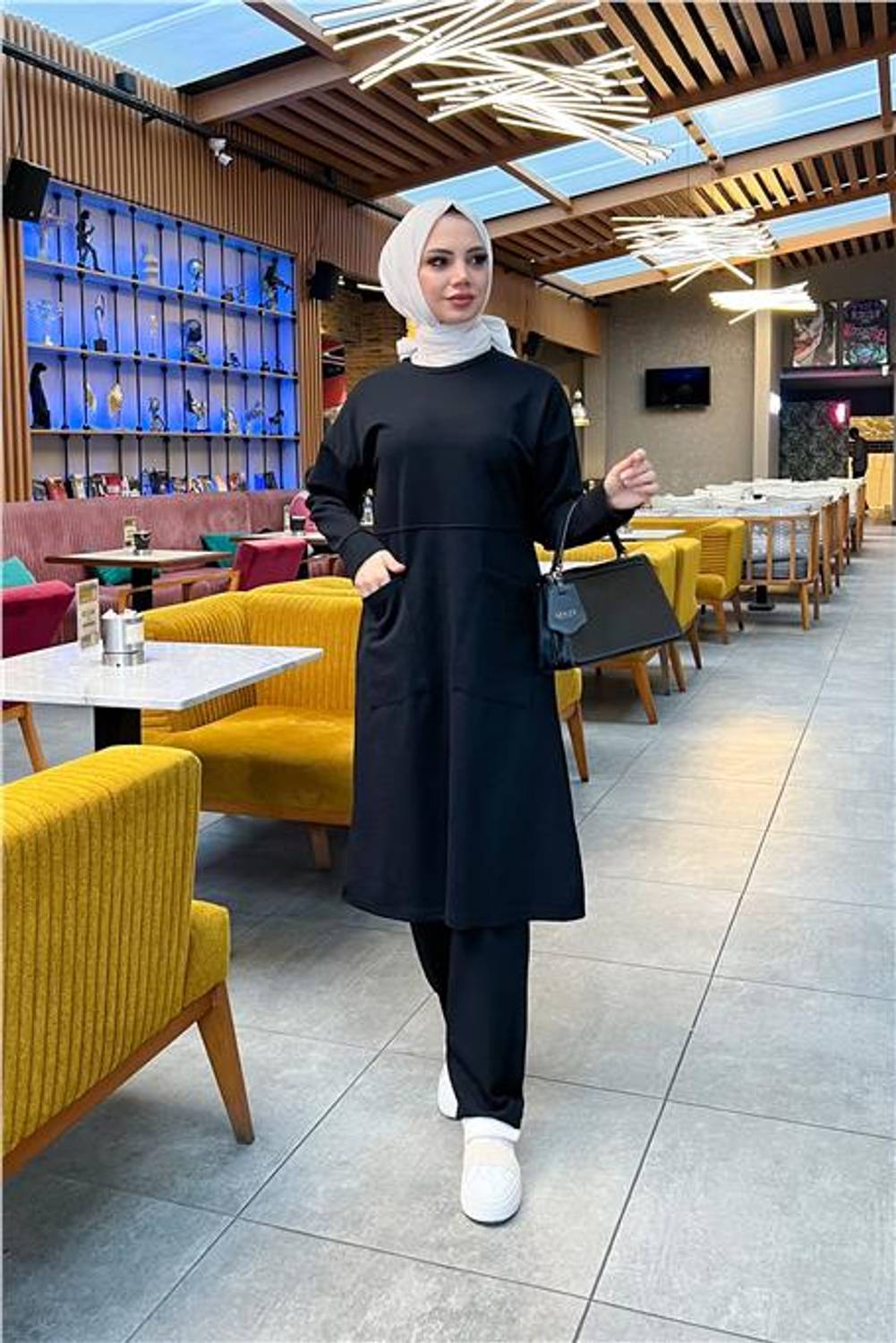 طقم رياضي أساسي طويل تونيك وبنطال رياضي مزدوج مع جيبين أماميين - 03067 - أسود