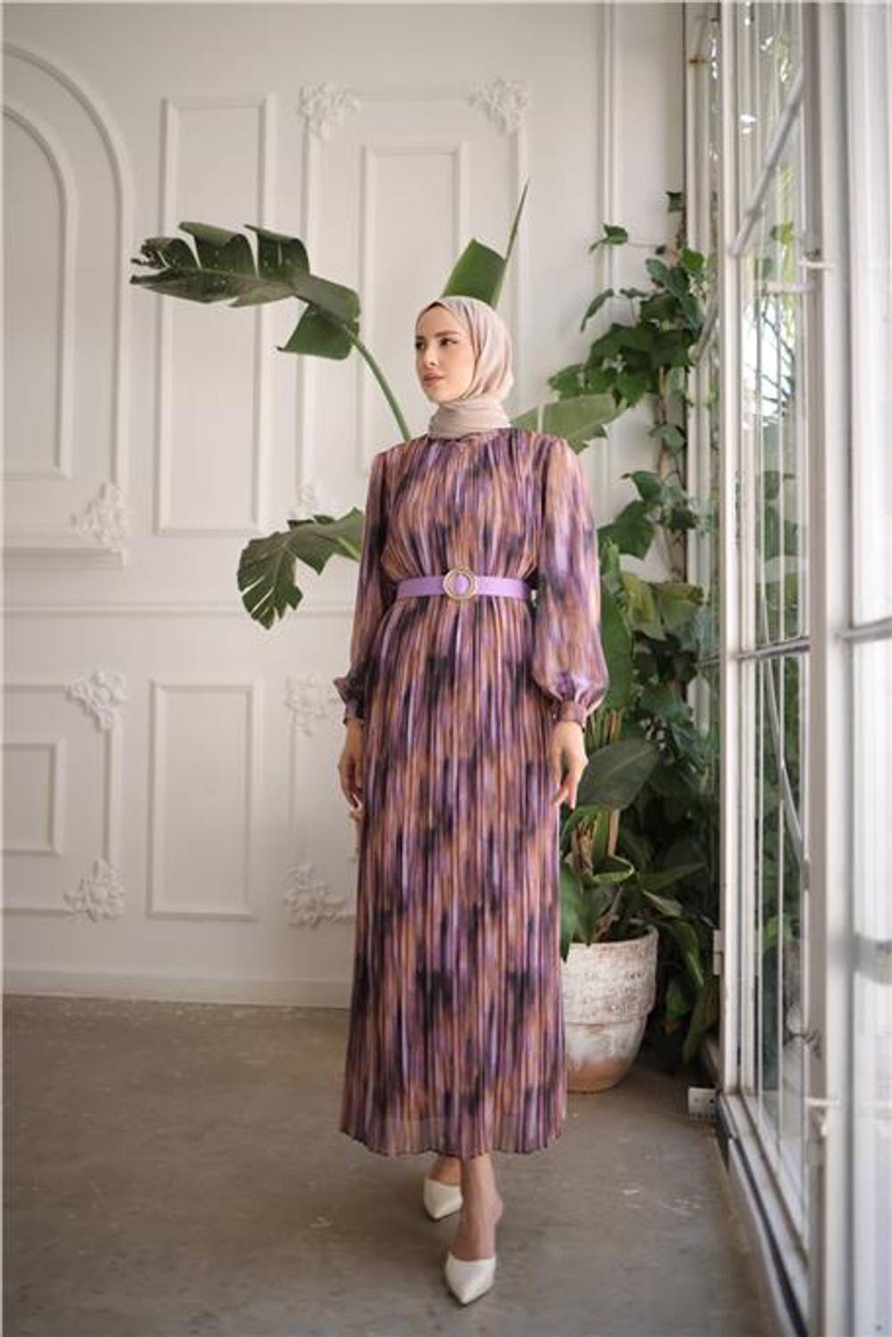 Toka Kemerli Uzun Çizgi Desenli Şifon Elbise - 50008.013 - Mor