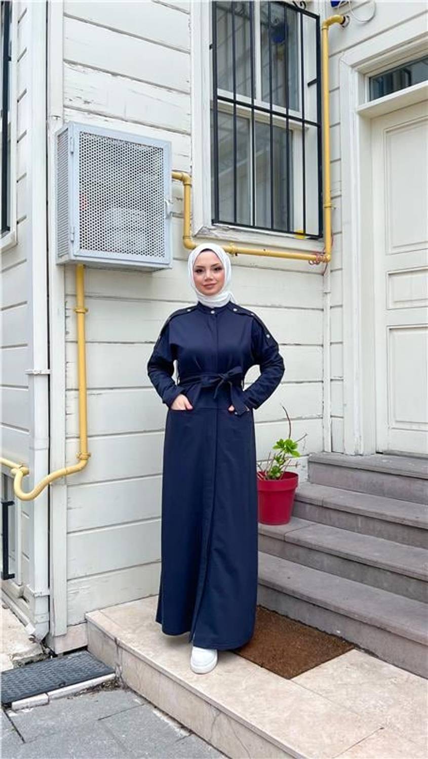 O Yaka Belden Bağlamalı Cepli Pamuklu Uzun Ferace - 71177.015 - Lacivert