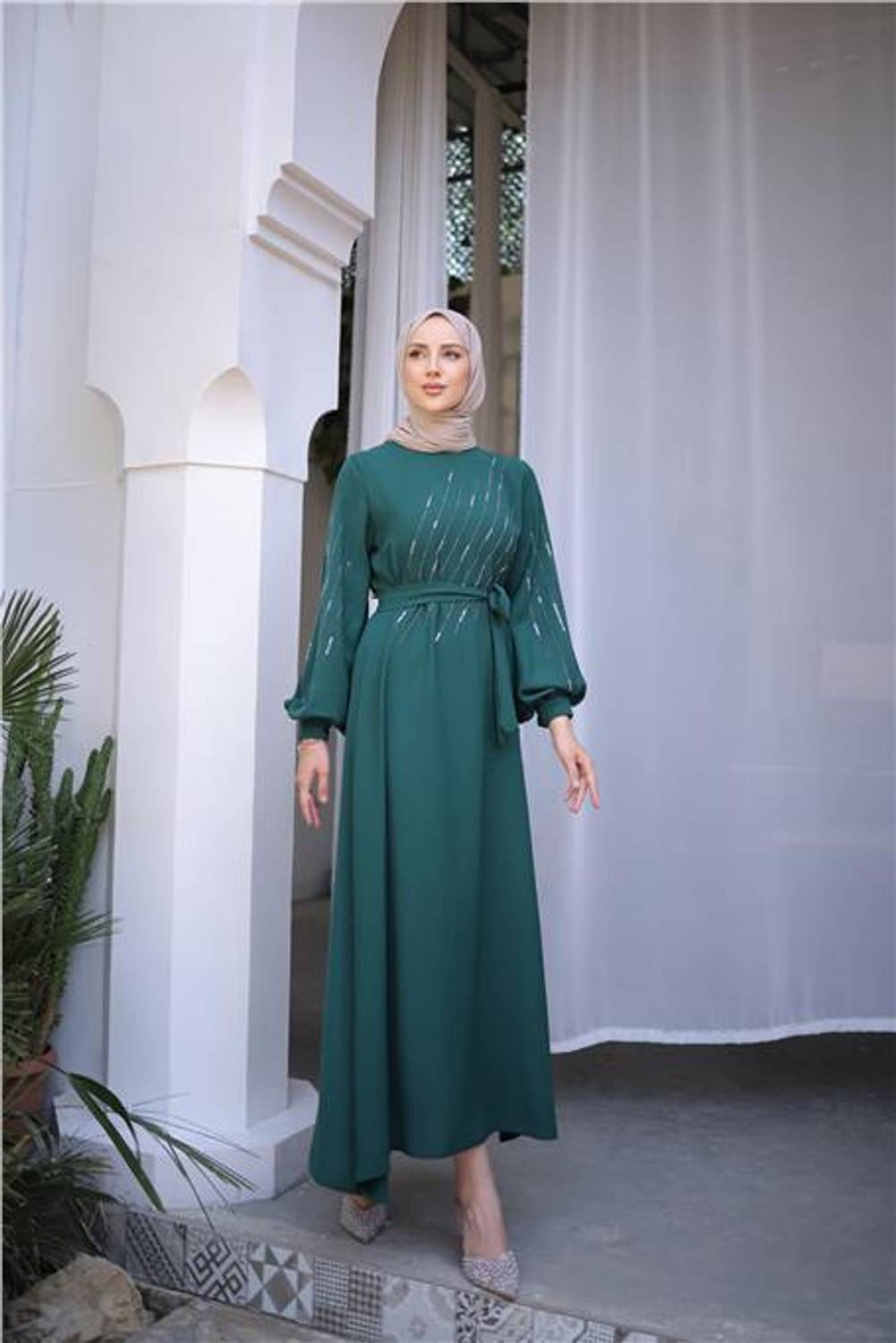 Stone Pattern Long Belted Dress in Green