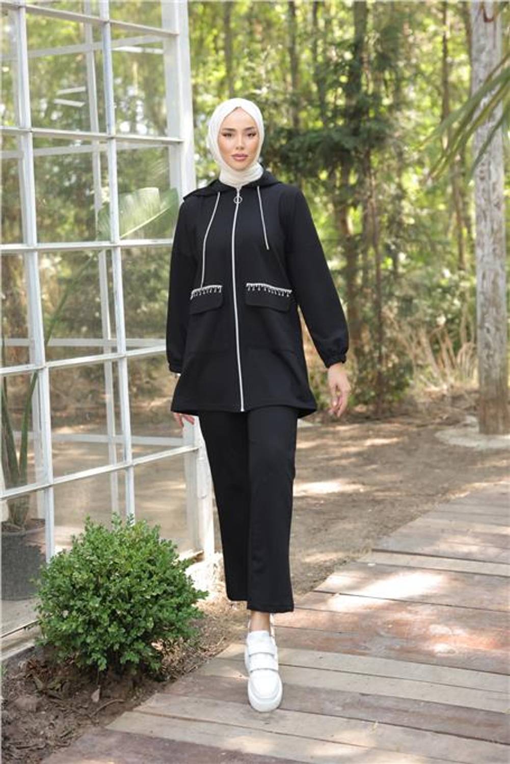Kapşonlu Fermuarlı Cepli İkili Tesettür Eşofman Takımı - 71205.003 - Siyah