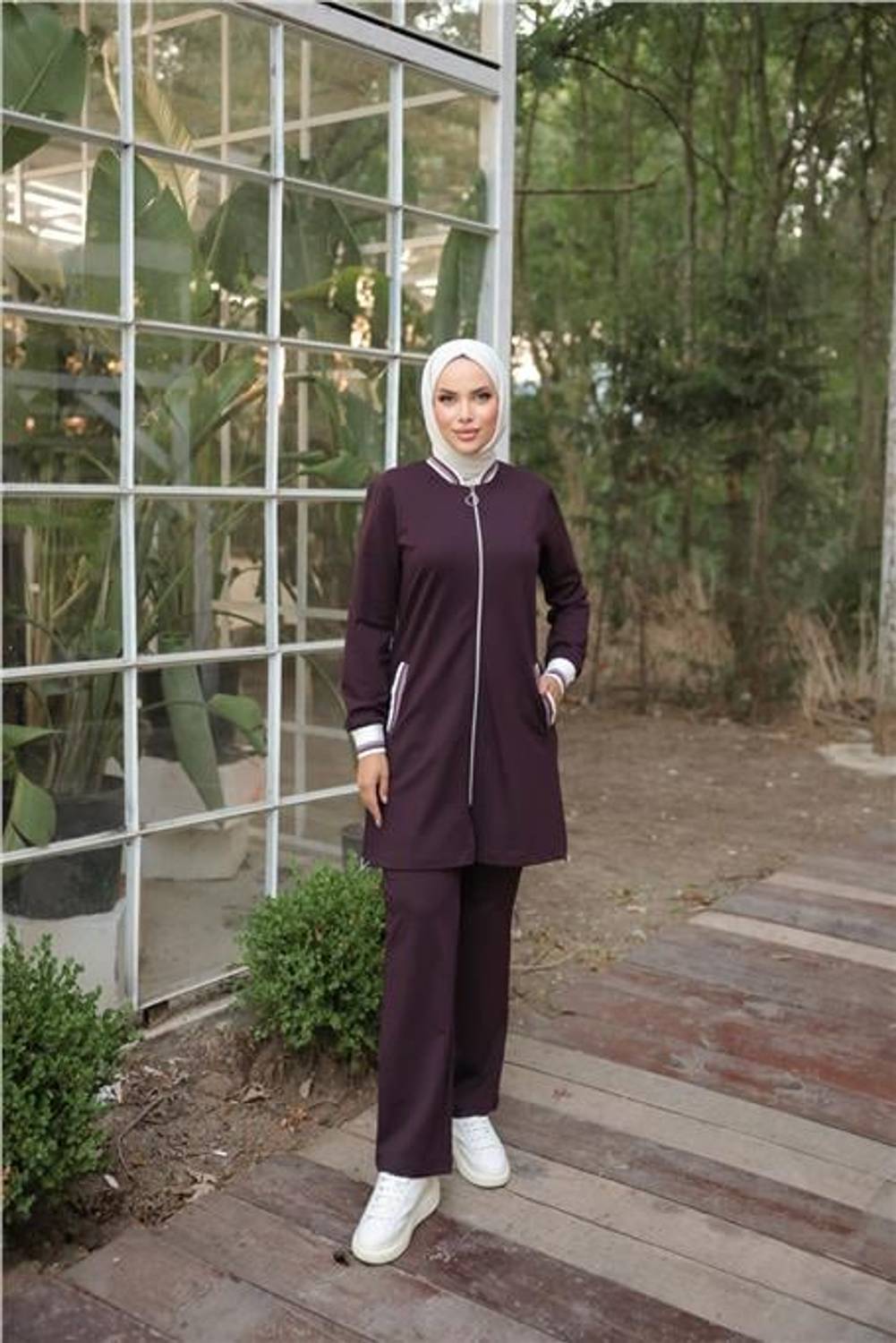 Спортивний комплект 71206 Mürdüm, різні розміри (38-46), чотири сезони, бренд Bwest