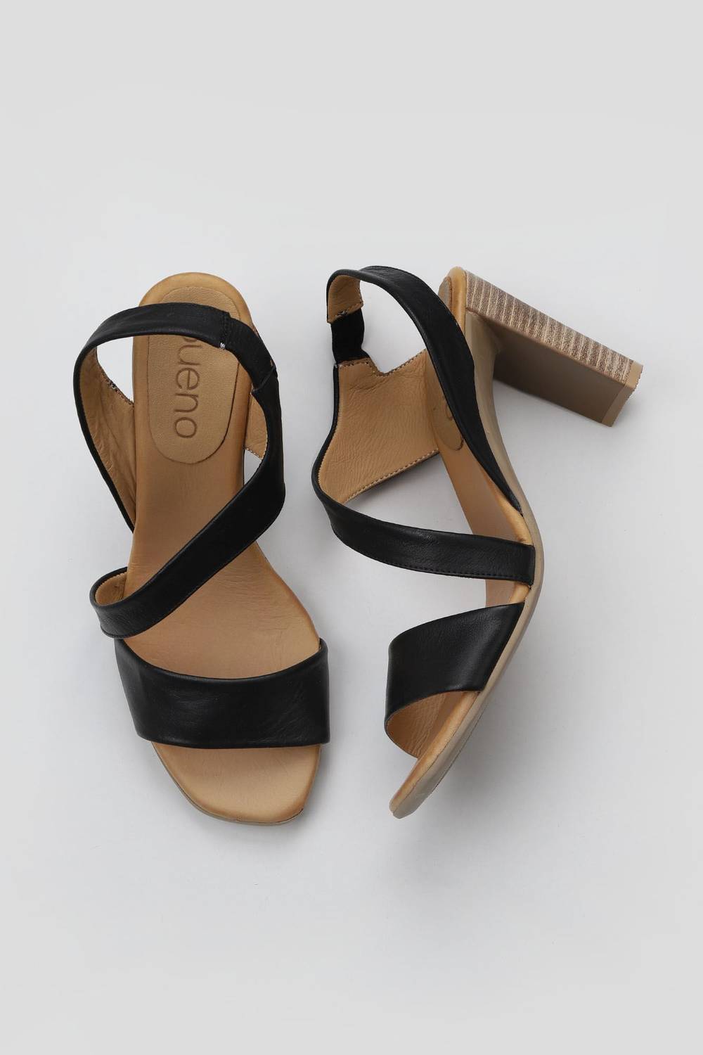 بوينو شوز حذاء نسائي بكعب 01WN4100