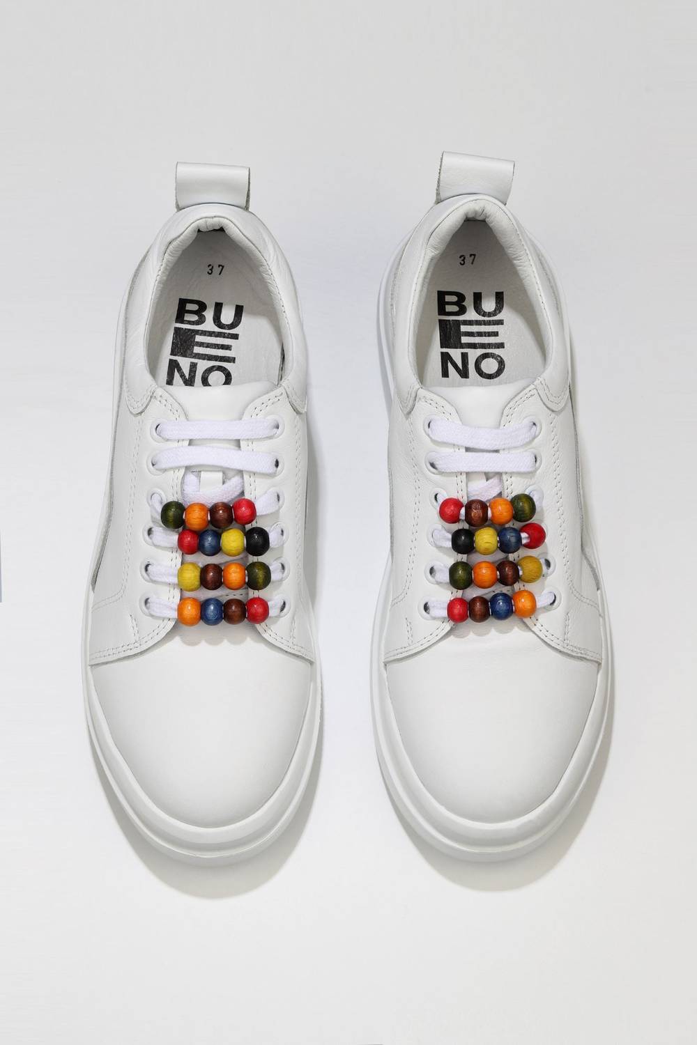 Кросівки для жінок Bueno, шкіра, 5 см каблук, доступні розміри 35-41, кольори: рожевий, червоний, білий, чорний, жовтий