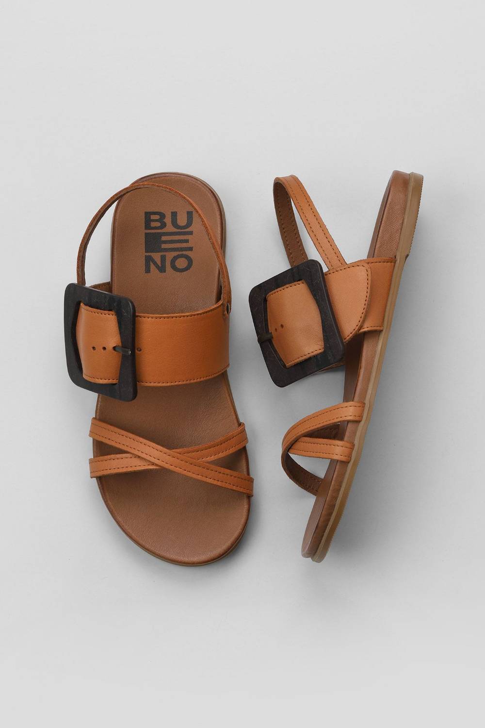 Туфлі Bueno жіночі сандалі 01WU4224, шкіряний верх, термопідошва, доступні в розмірах 36-41, кольори: білий, табак